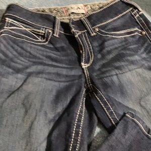 Woman’s Arial jeans